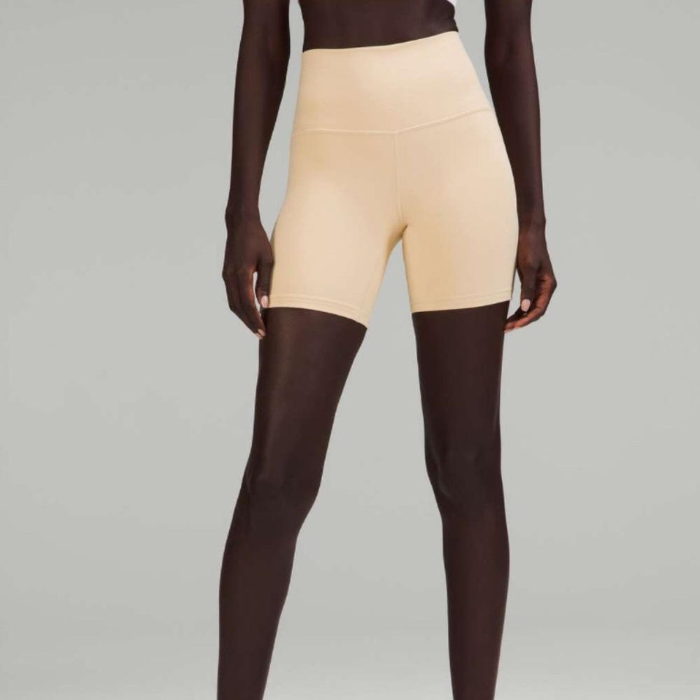 Lululemon Align™ High-Rise Short 6" Prosecco